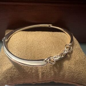 Kendra Scott silver toned bracelet